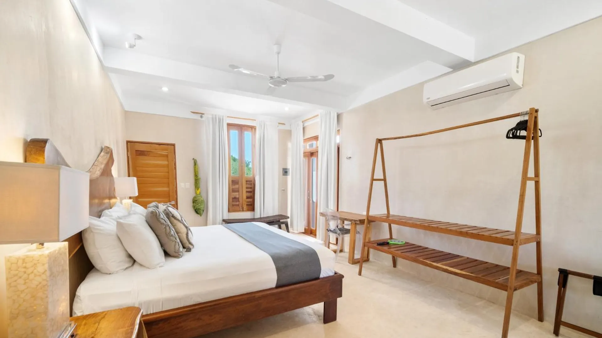 Xhule Holbox Hotel